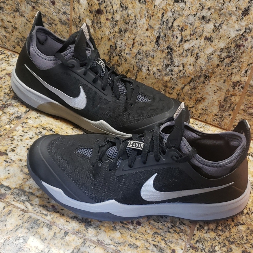 Nike Crusader